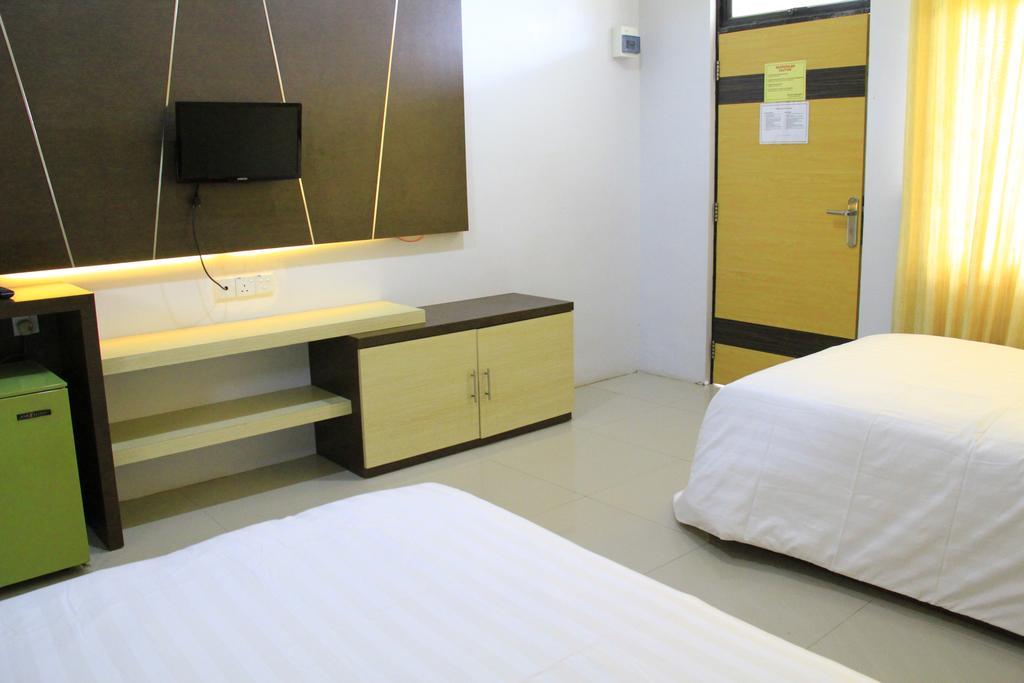 Serumpun Padi Emas Resort Teluk Bakau Exterior foto