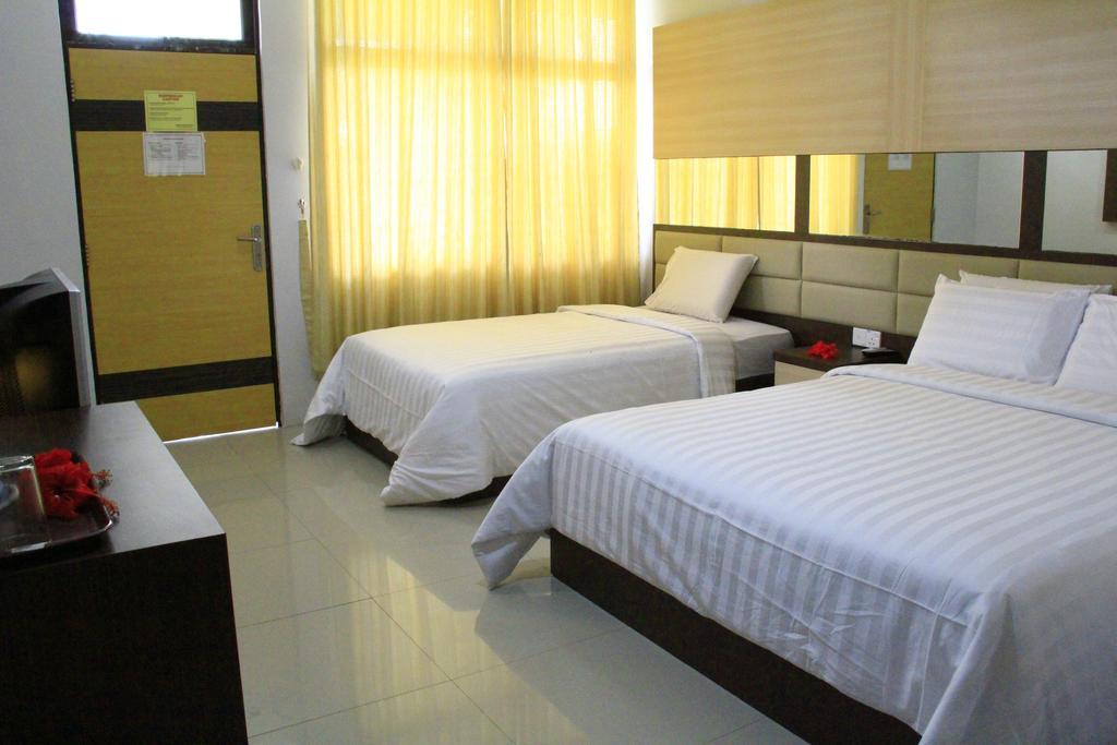 Serumpun Padi Emas Resort Teluk Bakau Exterior foto