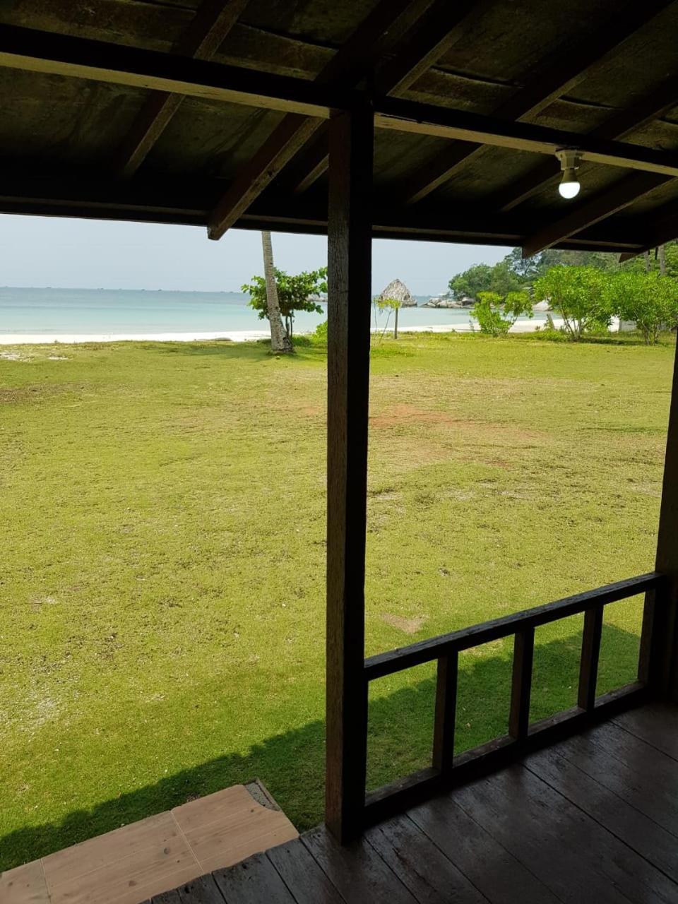 Serumpun Padi Emas Resort Teluk Bakau Exterior foto